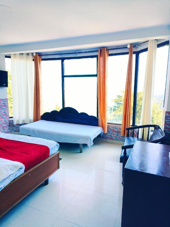 Hotel Holiday Dalhousie - Near Ghandhi Chowk Mall Road المظهر الخارجي الصورة