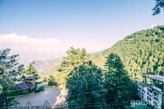 Hotel Holiday Dalhousie - Near Ghandhi Chowk Mall Road المظهر الخارجي الصورة